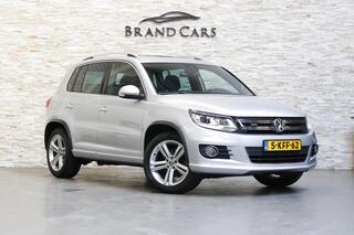 VOLKSWAGEN TIGUAN 1.4 TSI Sport&Style R-line Edition | PANO | LEDER | NWE KETTING | TREKHAAK | NAP |