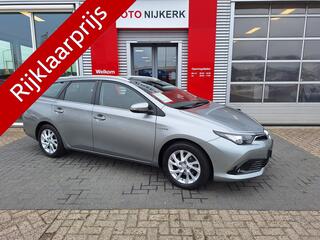 Toyota Auris Touring Sports