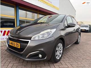 PEUGEOT 208 1.2 PureTech Signature AIRCO