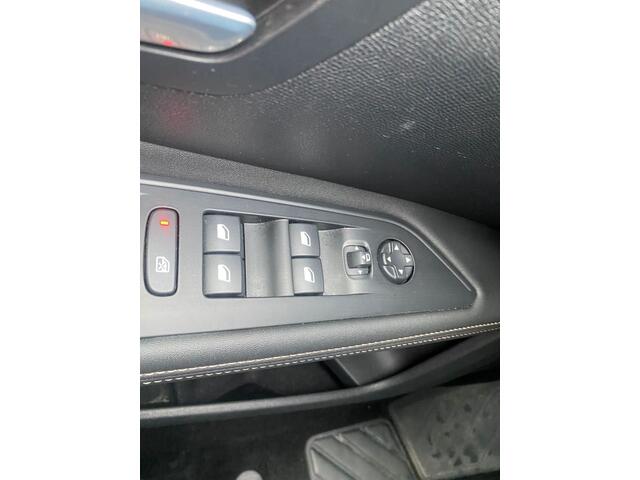 Peugeot 5008 ALLURE 1.2 HYBRIDE 136CV BOITE AUTO
