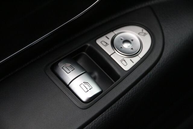 Mercedes-Benz Vito 190PK CDI | Aut. | DC | Facelift | 2x Schuifdeur | Cruise | Clima..