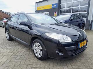 RENAULT MEGANE Estate 1.4 TCe Expression - Navigatie