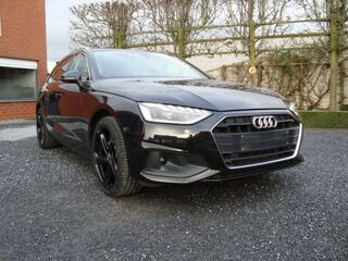 AUDI A4 30 TDI basis
