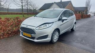 FORD FIESTA 1.0 Style AIRCO/NAVI BJ 2015