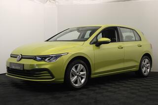 VOLKSWAGEN GOLF 1.0 eTSI Life |Carplay|ACC|