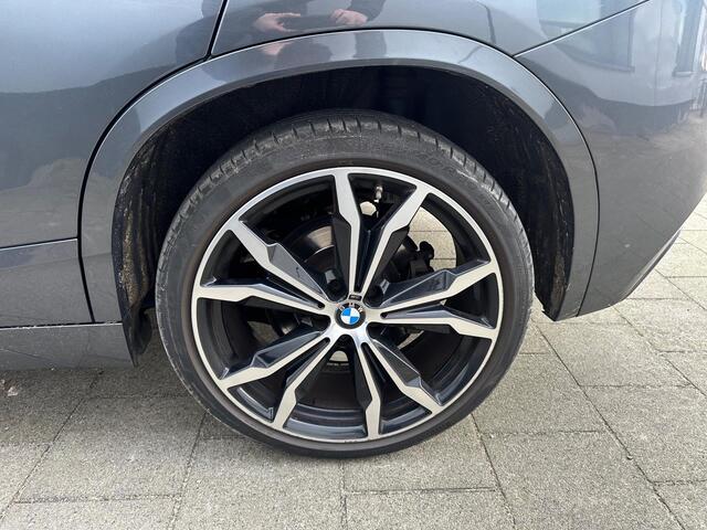 BMW X2 SDrive20i High Executive M pakket Pano 192PK Xenon