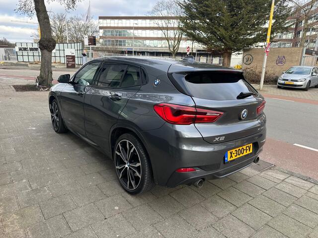 BMW X2 SDrive20i High Executive M pakket Pano 192PK Xenon