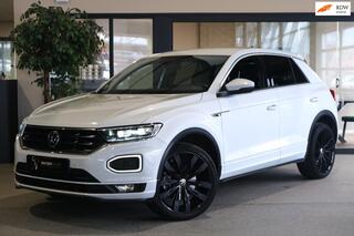 VOLKSWAGEN T-Roc 1.5 TSI 2x R-Line DSG Led Virtual Black Navi Cam Trekhaak ACC