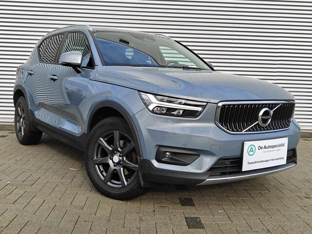 Volvo XC40 Momentum Pro 2WD
