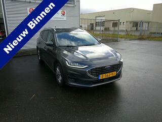 FORD FOCUS Wagon 1.0 EcoBoost Hybrid Titanium Staat in Hoogeveen