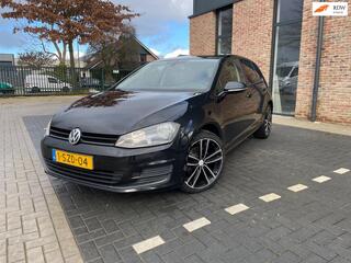 Volkswagen Golf VII