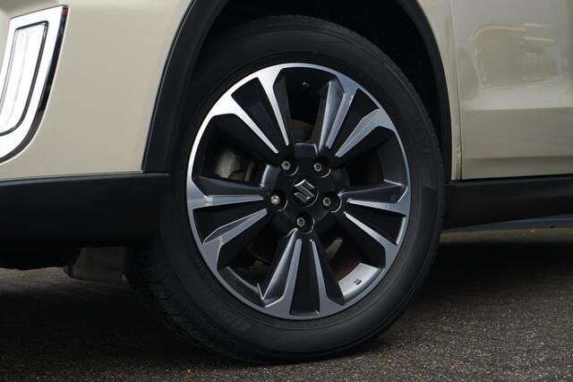 Suzuki Vitara 1.4 Boosterjet Stijl / Camera / DAB / Stoelverwarming