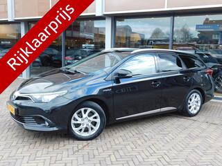 Toyota Auris Touring Sports