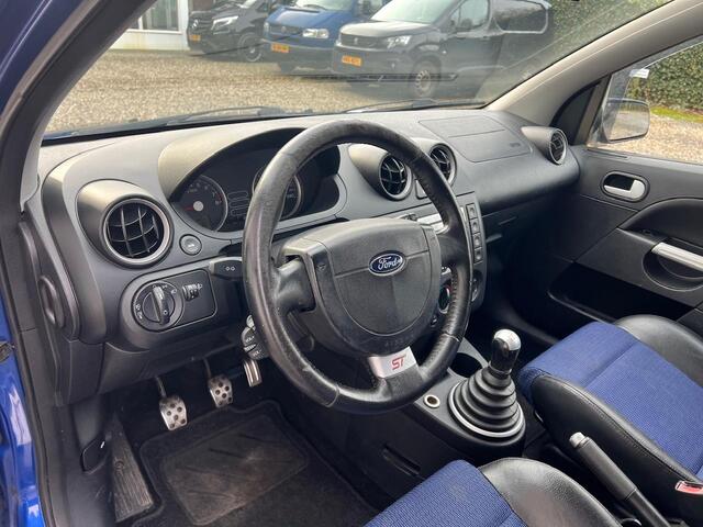 Ford Fiesta 2.0-16V ST LEER.AIRCO.APK.NAP