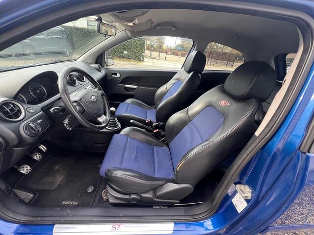 Ford Fiesta 2.0-16V ST LEER.AIRCO.APK.NAP