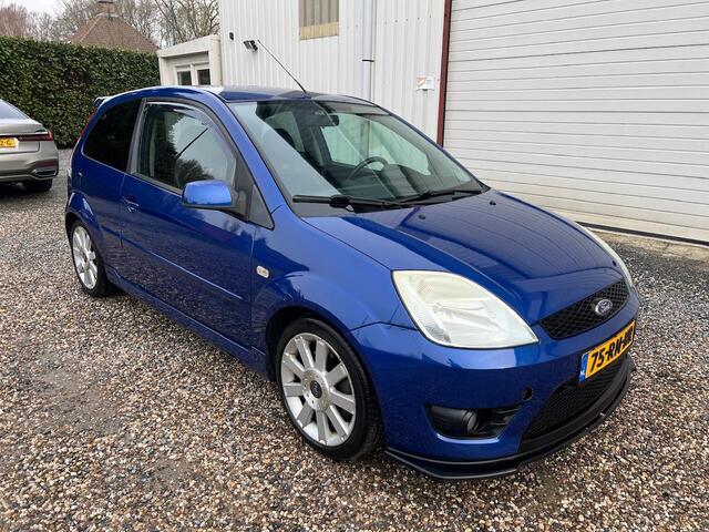 Ford Fiesta 2.0-16V ST LEER.AIRCO.APK.NAP