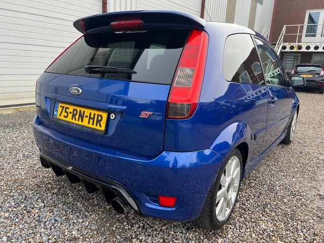 Ford Fiesta 2.0-16V ST LEER.AIRCO.APK.NAP