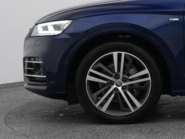 Audi Q5 55 TFSI e S edition | PANO | LUCHTVERING | MEMORY | LEDER