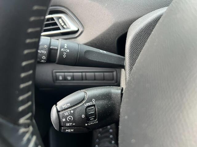 Peugeot 308 SW 1.2 PureTech GT-line panodak leder