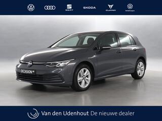 VOLKSWAGEN GOLF 1.0 eTSI 110pk Life Business DSG / Navigatie / Memory / Stoel+Stuurverwarming