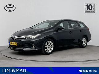 Toyota Auris Touring Sports
