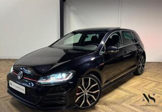 Volkswagen Golf VII