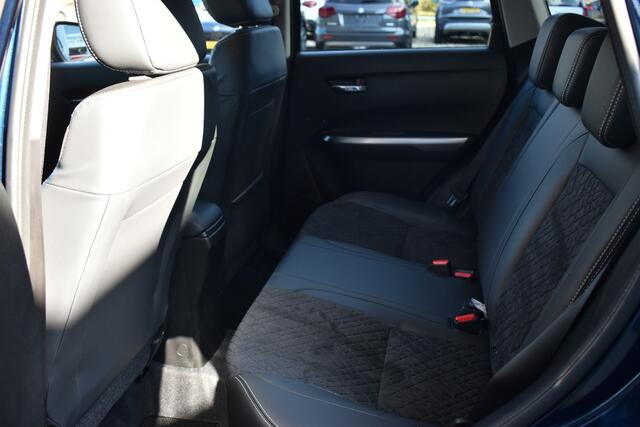 Suzuki Vitara 1.4 Boosterjet Smart Hybrid Style 111pk | Direct leverbaar | Cruise Control | Climate Control | Parkeersensoren | Navigatie |