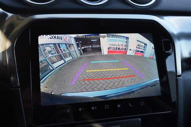 Suzuki Vitara 1.4 Boosterjet Smart Hybrid Style 111pk | Direct leverbaar | Cruise Control | Climate Control | Parkeersensoren | Navigatie |