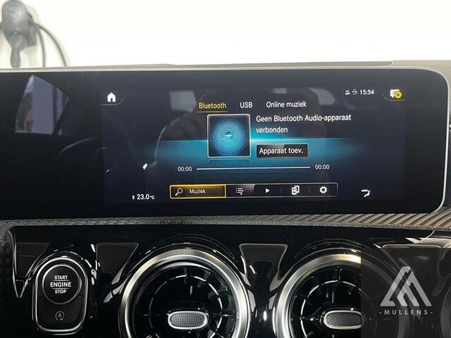 Mercedes-Benz CLA-Klasse A160 Business Solution + Leder + Navi + Camera