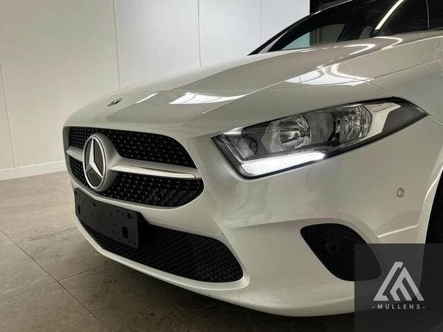 Mercedes-Benz CLA-Klasse A160 Business Solution + Leder + Navi + Camera