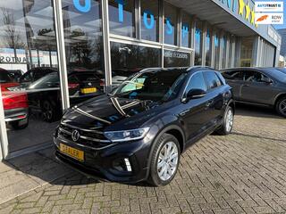 VOLKSWAGEN T-Roc 1.5 TSI R-Line Edition 150PK / LED KOPLAMPEN / ACHTERUITRIJCAMERA / CARPLAY