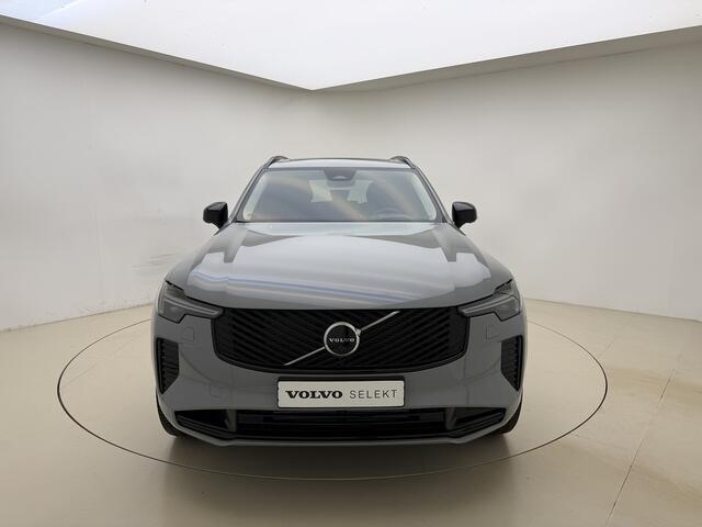 Volvo XC90 T8 455pk AWD Ultra Dark / �7500,- voordeel korting /  / DIRECT LEVERBAAR / MY26 / Luchtvering / El. Trekhaak / Getint glas /