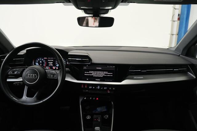 Audi A3 SPORTBACK 30 TFSI Advanced edition Automaat - N.A.P. Airco, Cruise, Navi, PDC.