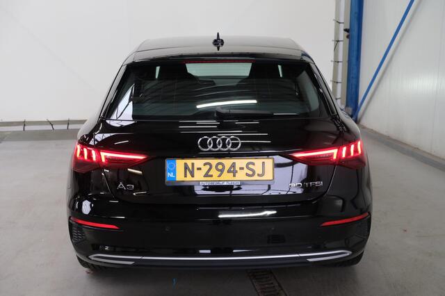 Audi A3 SPORTBACK 30 TFSI Advanced edition Automaat - N.A.P. Airco, Cruise, Navi, PDC.