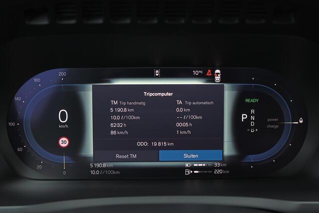 Volvo XC90 T8 Recharge AWD Ultra Dark - Luchtvering - Panorama/schuifdak - IntelliSafe Assist & Surround - 360� Camera - Bowers & Wilkins audio - Adaptieve 