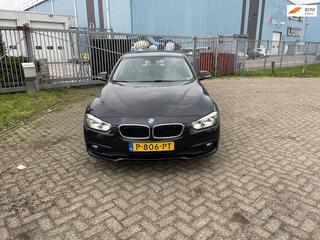 BMW 3-SERIE Touring 318d