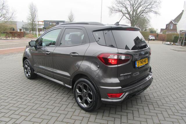 Ford Ecosport 1.0 EcoBoost ST-Line Black, Navigatie, Cruise Control
