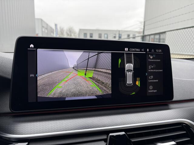 BMW 5-Serie Touring 530e HIGH EXECUTIVE LCI M-SPORT / TREKHAAK