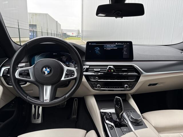 BMW 5-Serie Touring 530e HIGH EXECUTIVE LCI M-SPORT / TREKHAAK
