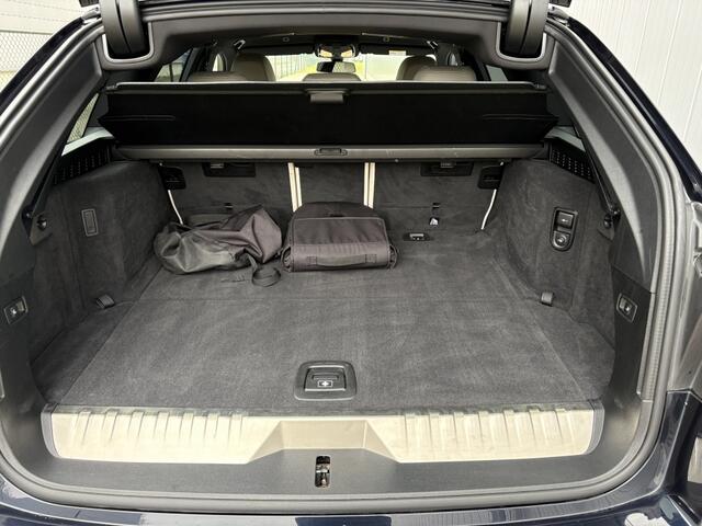 BMW 5-Serie Touring 530e HIGH EXECUTIVE LCI M-SPORT / TREKHAAK