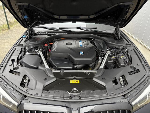 BMW 5-Serie Touring 530e HIGH EXECUTIVE LCI M-SPORT / TREKHAAK