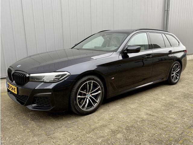 BMW 5-Serie Touring 530e HIGH EXECUTIVE LCI M-SPORT / TREKHAAK