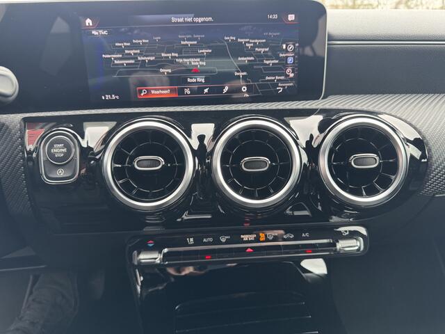 Mercedes-Benz CLA Shooting Brake 180 Business Solution