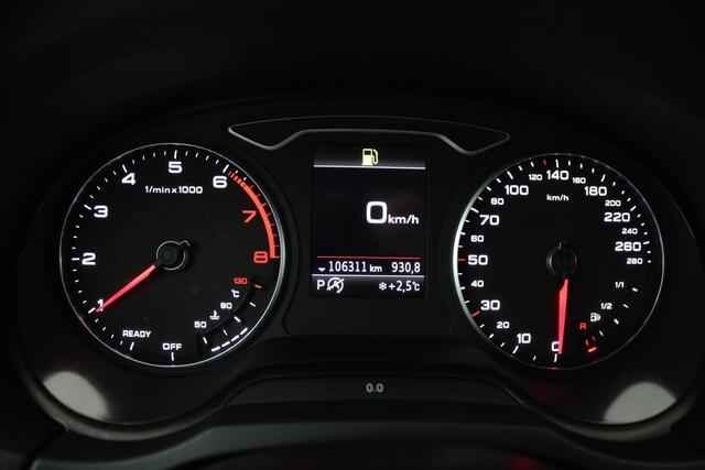 Audi A3 Limousine 1.5 TFSI CoD Sport Lease Edition  AUTOMAAT, CRUISE CONTROL, NAVIGATIE, LEER, PARKEERSENSOREN