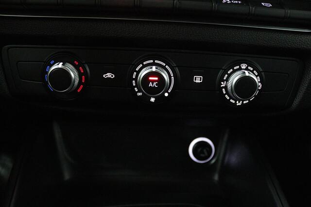Audi A3 Limousine 1.5 TFSI CoD Sport Lease Edition  AUTOMAAT, CRUISE CONTROL, NAVIGATIE, LEER, PARKEERSENSOREN
