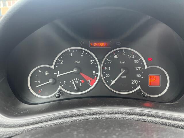 Peugeot 206 1.6-16V Air-line 3 AUTOMAAT 147 DKM NAP Airco