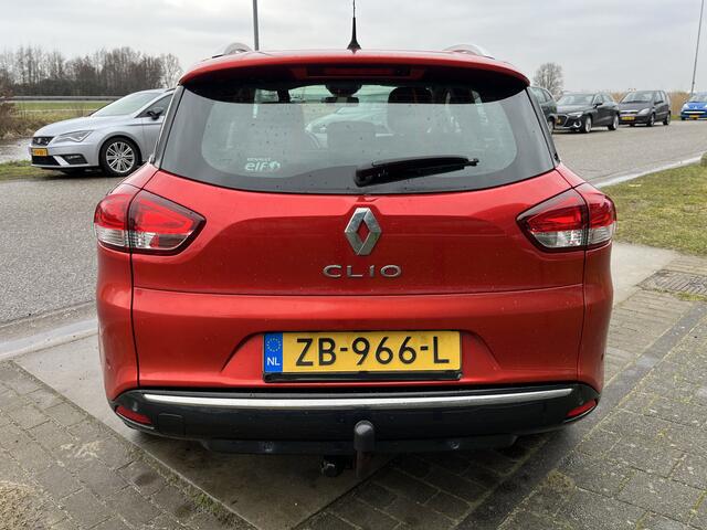 Renault Clio Estate 0.9 TCe Intens / Trekhaak / Camera / PDC V+A / Keyless / Climate / Cruise / 16'' LMV /