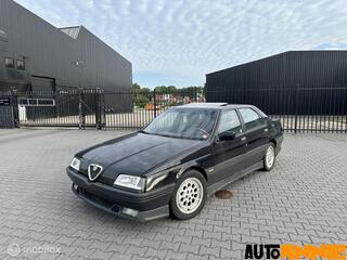 Alfa Romeo 164