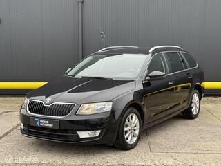 SKODA OCTAVIA Combi 1.6 TDI Greentech Ambition TREKHAAK