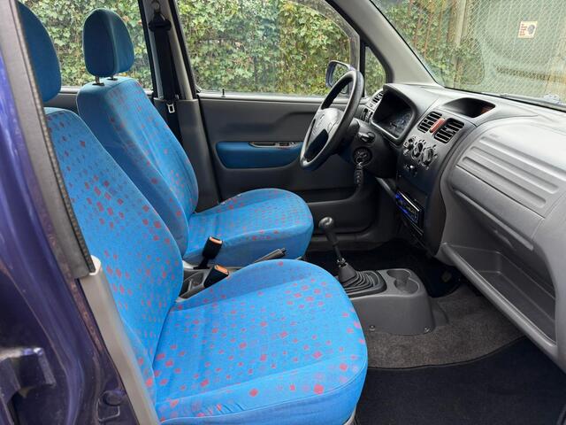 Opel Agila 1.2-16V Comfort